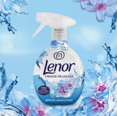 Lenor Crease Releaser Spring Awakening sprej proti pomačkání, 500 ml