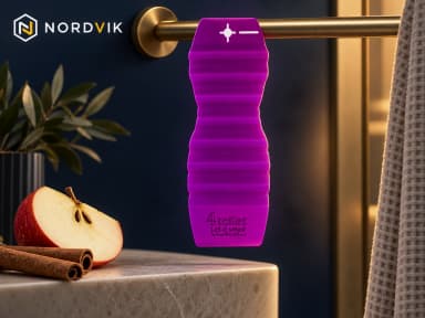 4Toilet vonná závěska do interiéru Jablko se skořicí, 1 ks, produktová fotografie v prostředí Nordvik